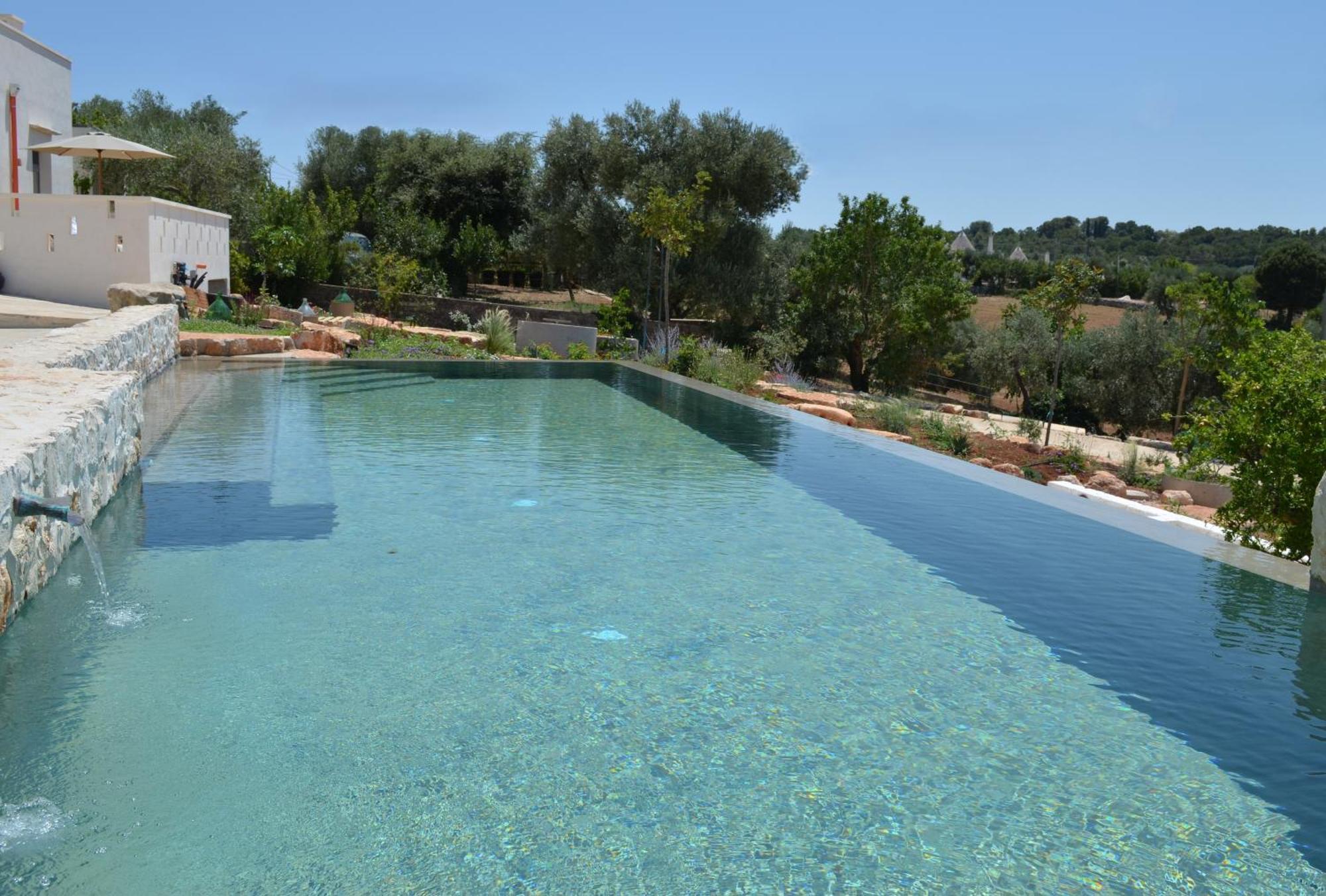 B&B Fuga Al Trullo Остуні Екстер'єр фото