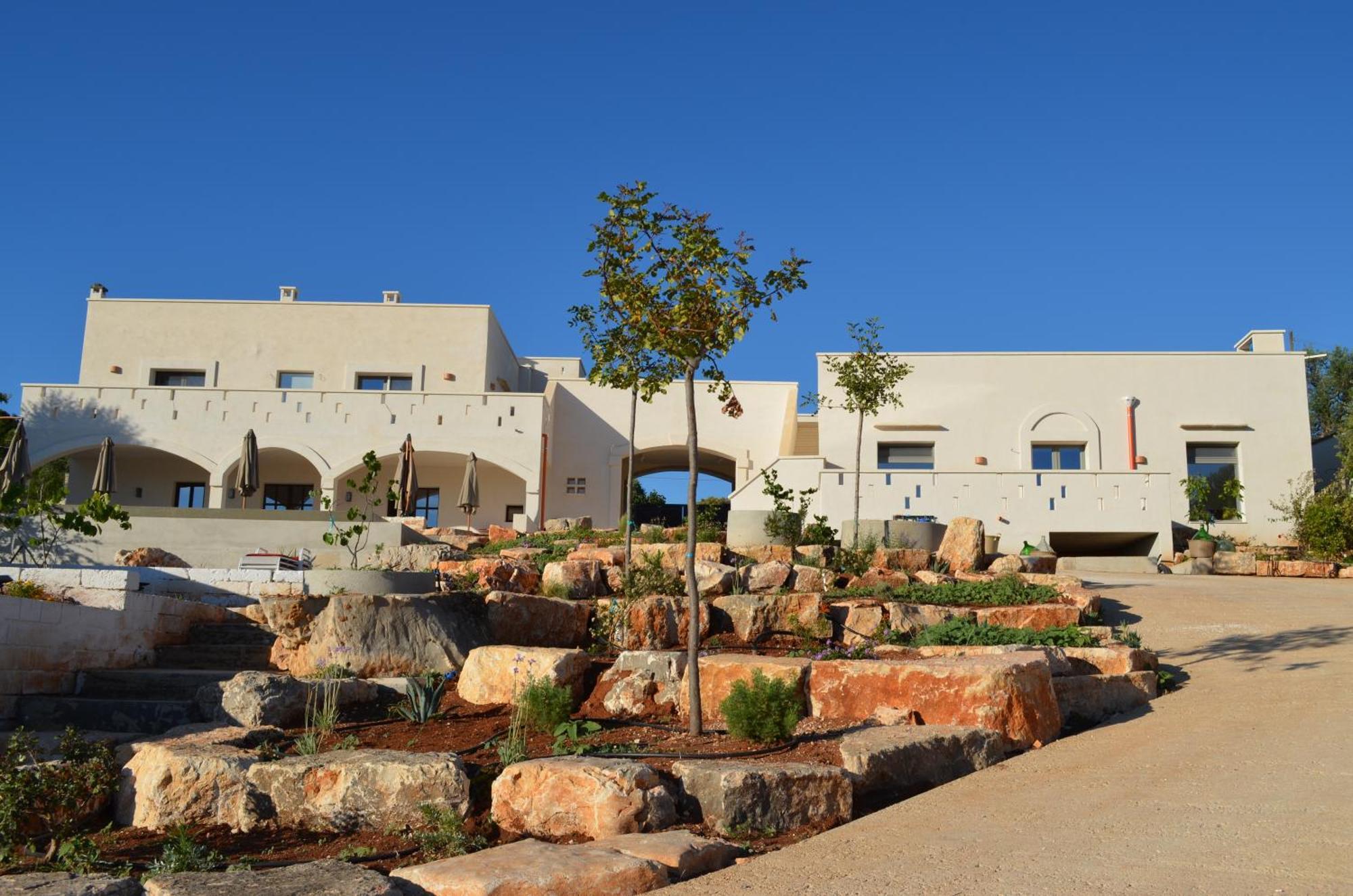 B&B Fuga Al Trullo Остуні Екстер'єр фото