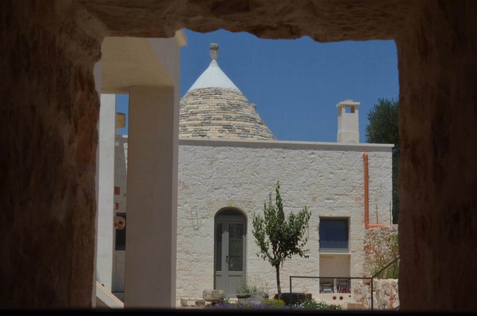 B&B Fuga Al Trullo Остуні Екстер'єр фото